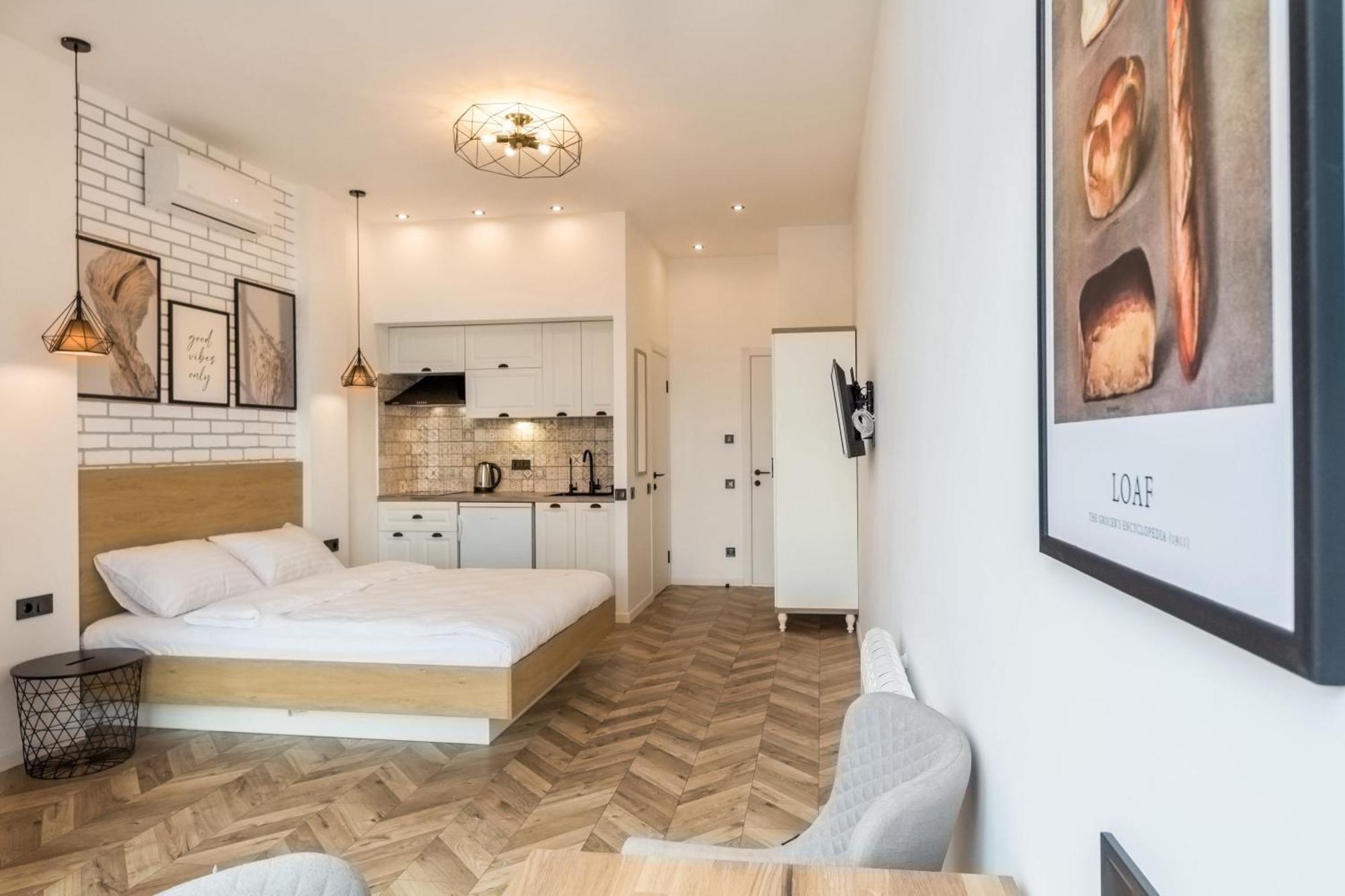 Design Apartments With Panoramic View เคียฟ ภายนอก รูปภาพ